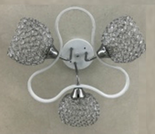 Потолочный светильник 11126/3CR+WT CR+CL - небольшие царапины на основании