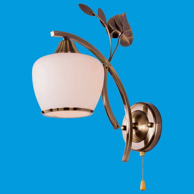  11069/1wBCU WT - внутренний скол на плафоне